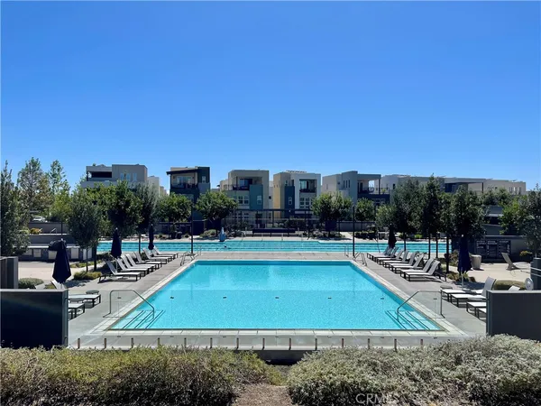 $4,600 | 245 Proctor, Irvine, CA 92618