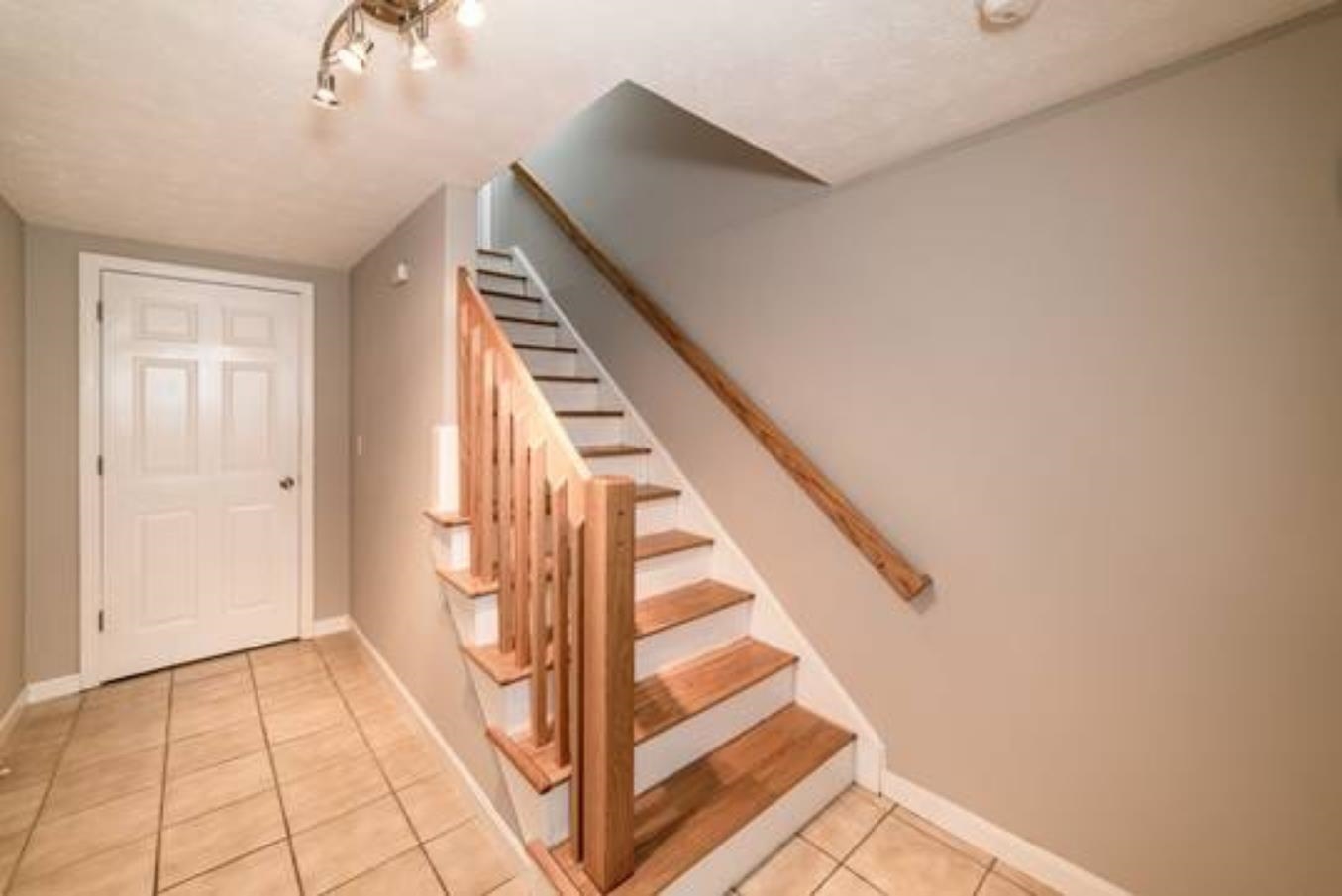 24 Ramsgate Ridge Drive Nashua, NH 03063 - Photo 23 of 31 Gallery Image 23