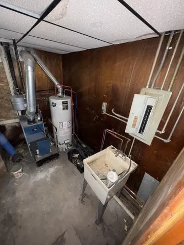 $130,000 | 26735 Annapolis Street, Dearborn Heights, MI 48125