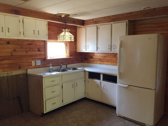 281 Augusta Road Washington, ME 04574 - Photo 5 of 12 Photo