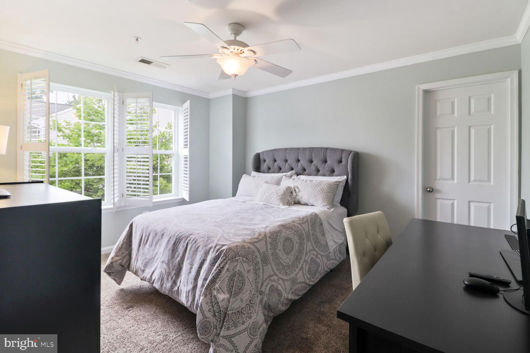 6316 Old Washington Road Elkridge, MD 21075 - Photo 31 of 47 4th bedroom with walk in closet