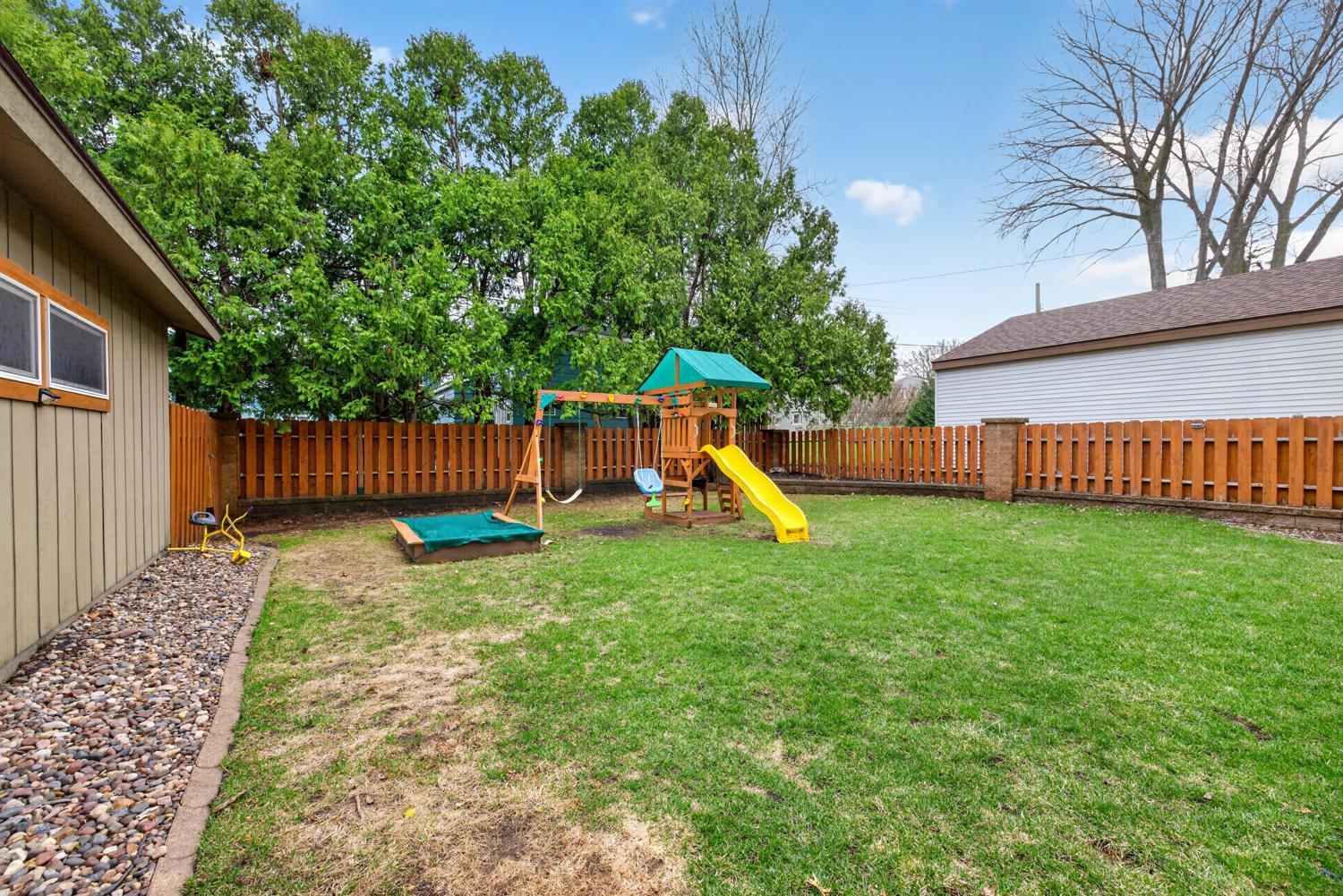 1922 38th Street Northwest Rochester, MN 55901 - Photo 26 of 30