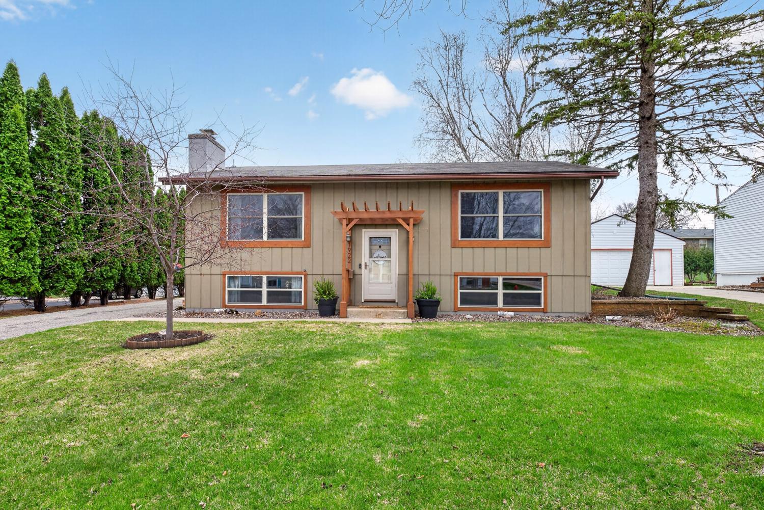 1922 38th Street Northwest Rochester, MN 55901 - Photo 28 of 30
