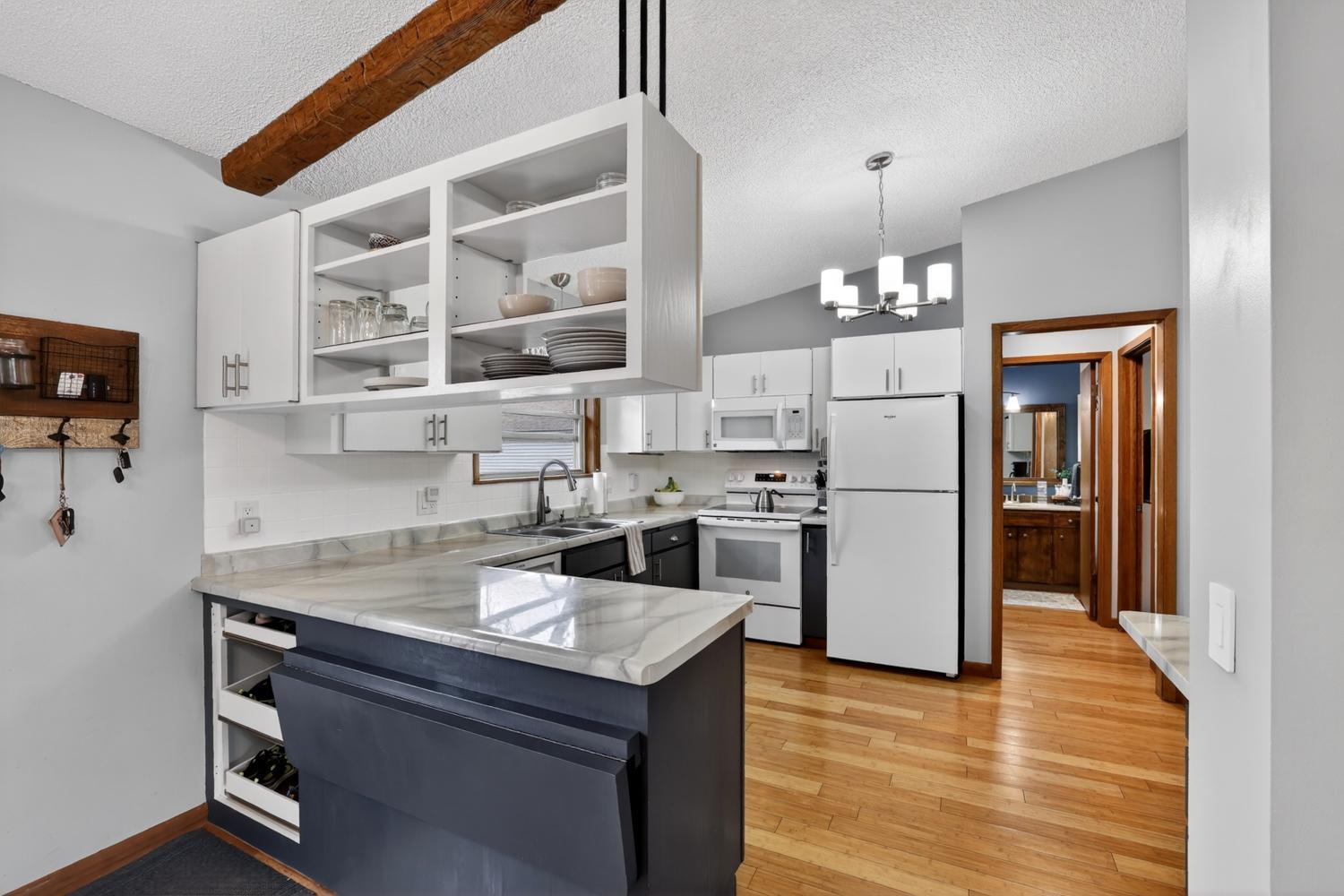 1922 38th Street Northwest Rochester, MN 55901 - Photo 9 of 30