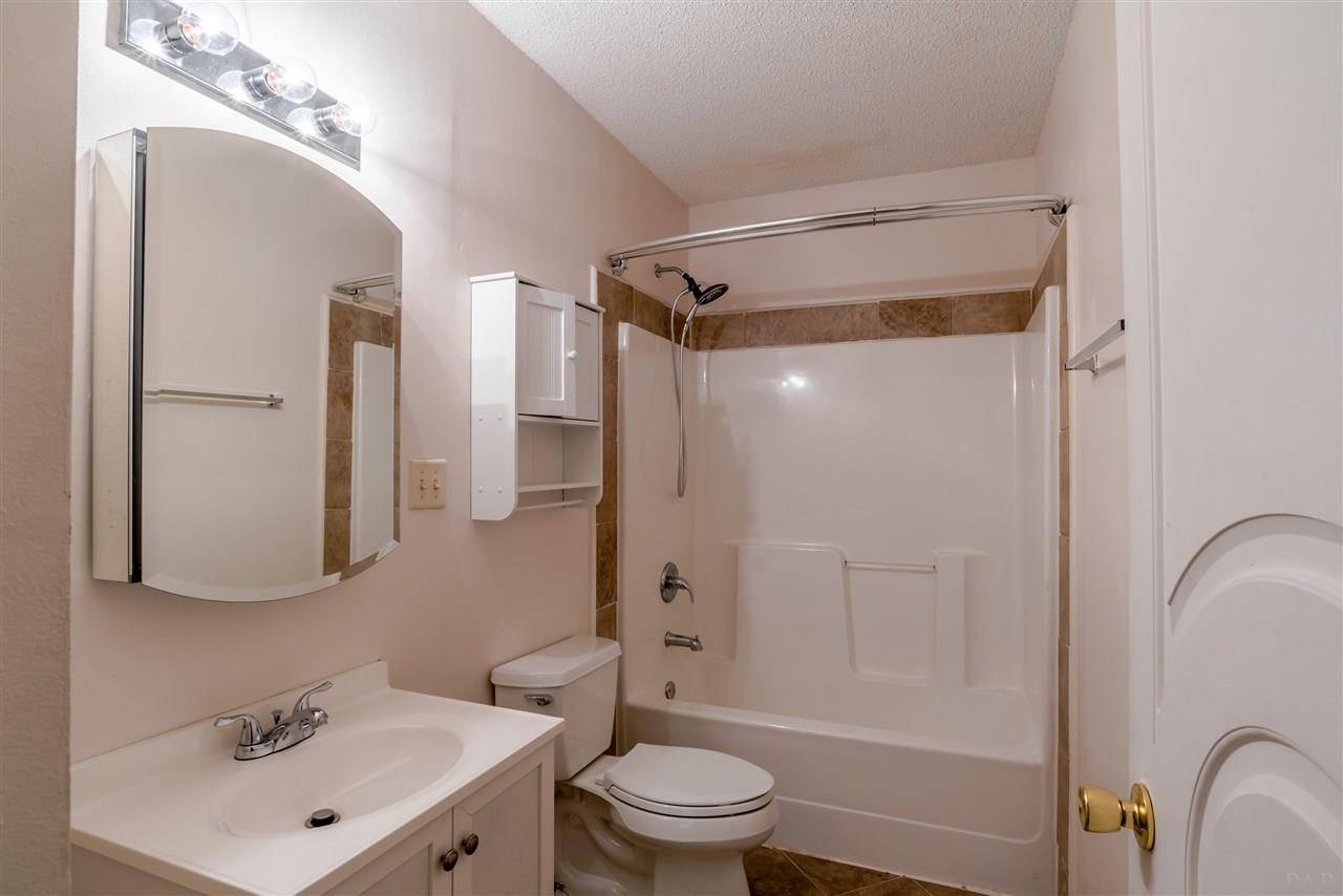 920 East Montclair Road Pensacola, FL 32505 - Photo 12 of 20 Gallery Image 12