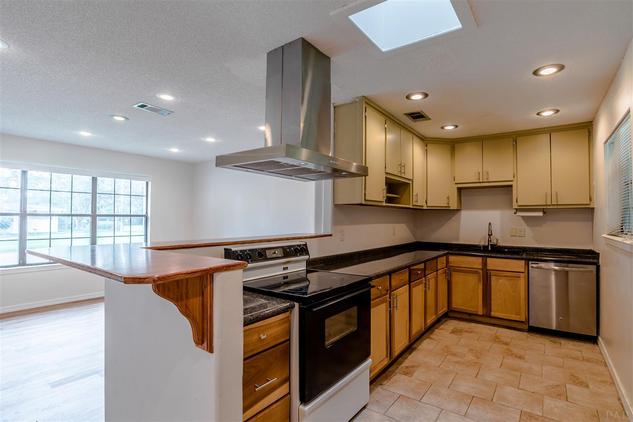 920 East Montclair Road Pensacola, FL 32505 - Photo 5 of 20 Gallery Image 5
