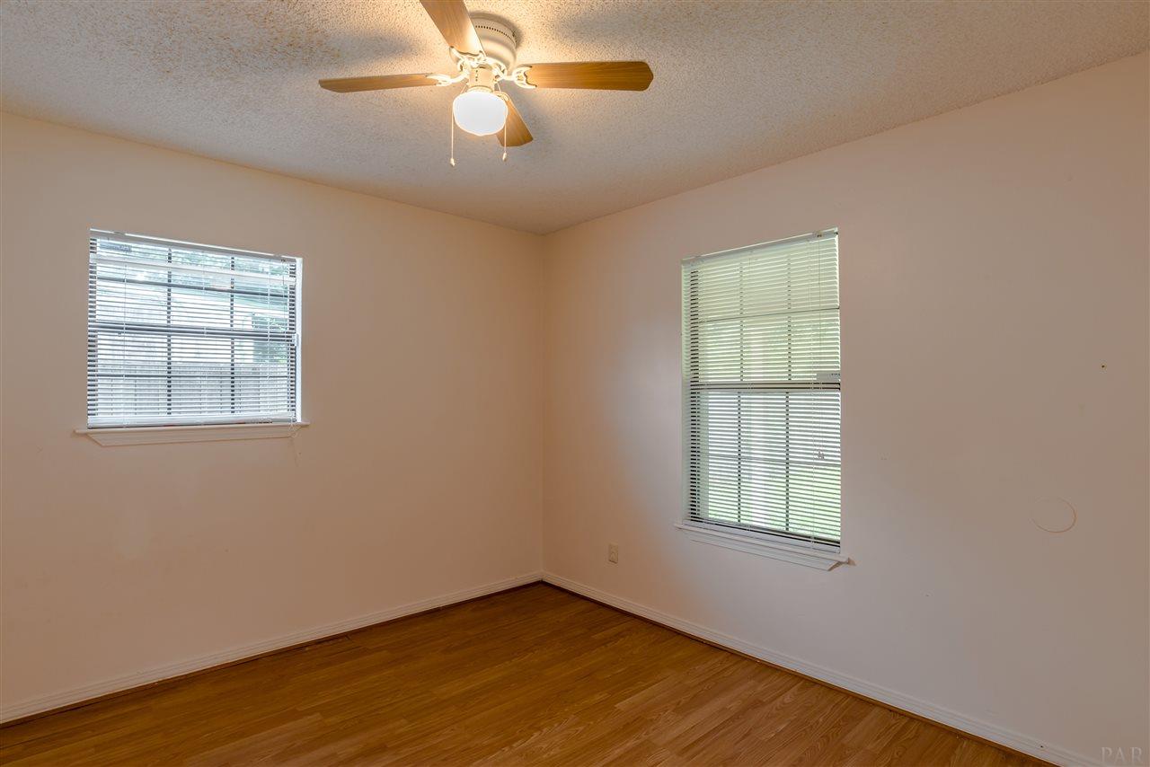 920 East Montclair Road Pensacola, FL 32505 - Photo 9 of 20 Gallery Image 9