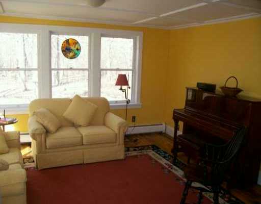 277 Bungy Road Scituate, RI 02857 - Photo 2 of 8 Living Room.