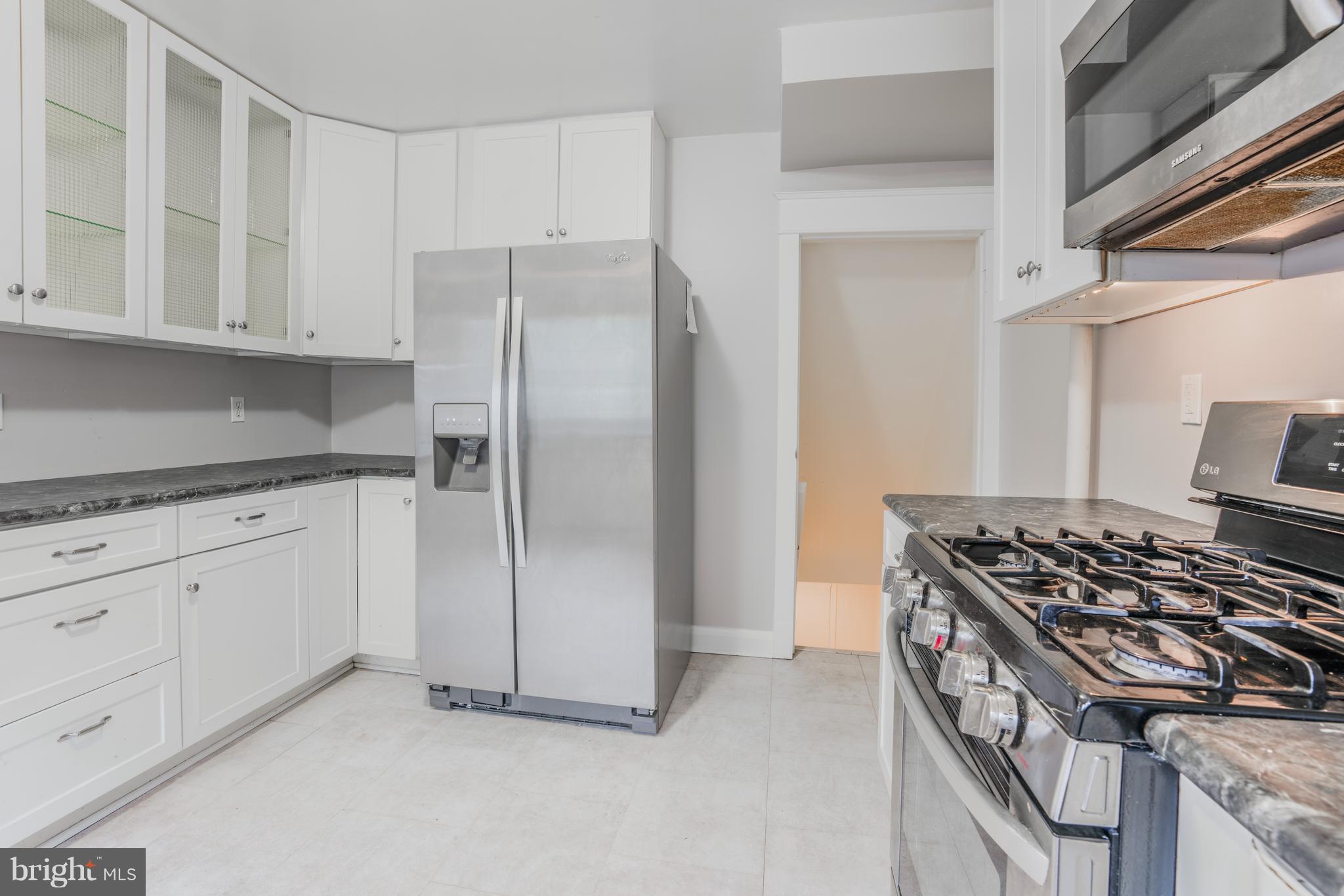 1942 Edgewood Road Baltimore, MD 21286 - Photo 10 of 26