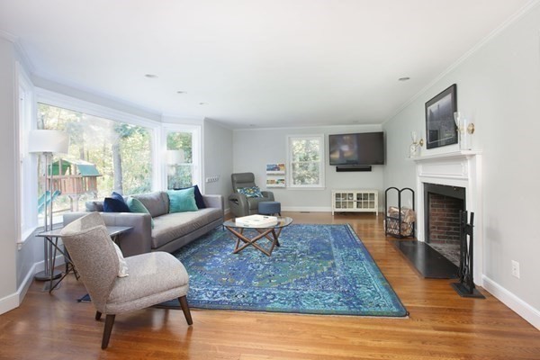 14 Colchester Road Weston, MA 02493 - Photo 3 of 14