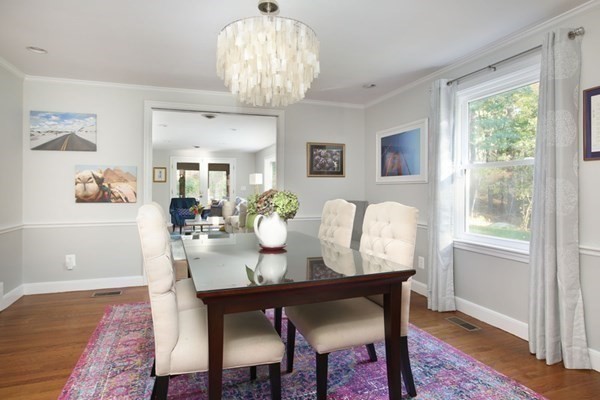 14 Colchester Road Weston, MA 02493 - Photo 4 of 14