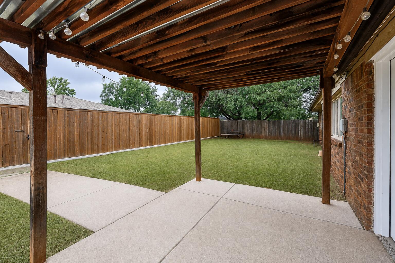 5709 80th Street Lubbock, TX 79424 - Photo 61 of 64 Backyard
