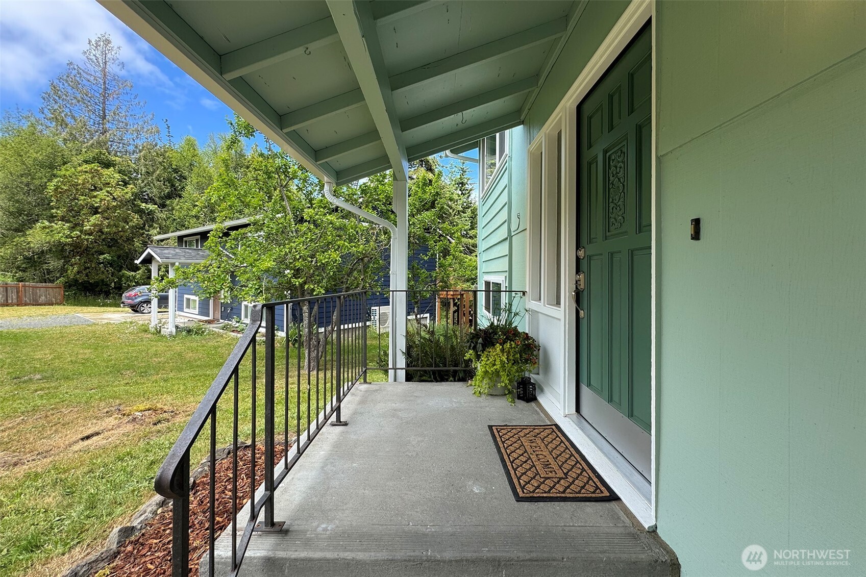 71 Whispering Firs Road Port Angeles, WA 98363 - Photo 2 of 40