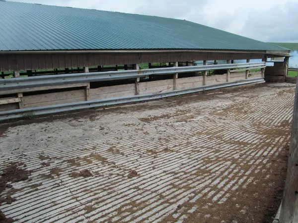 $375,000 | 1714 County Road East, Mineral Point, WI 53565