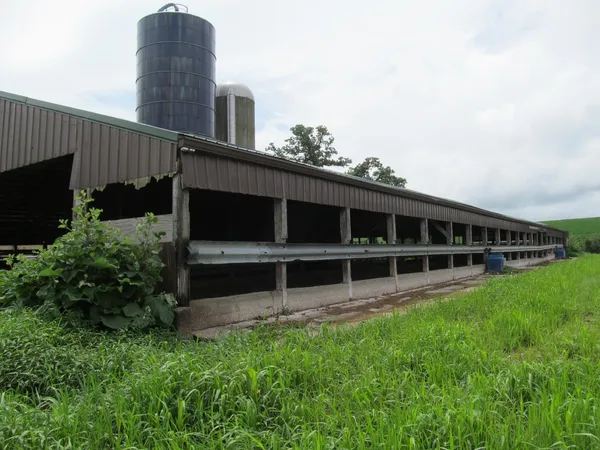 $375,000 | 1714 County Road East, Mineral Point, WI 53565