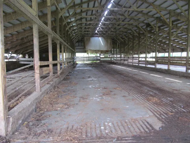 $375,000 | 1714 County Road East, Mineral Point, WI 53565