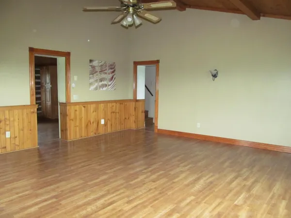 $375,000 | 1714 County Road East, Mineral Point, WI 53565