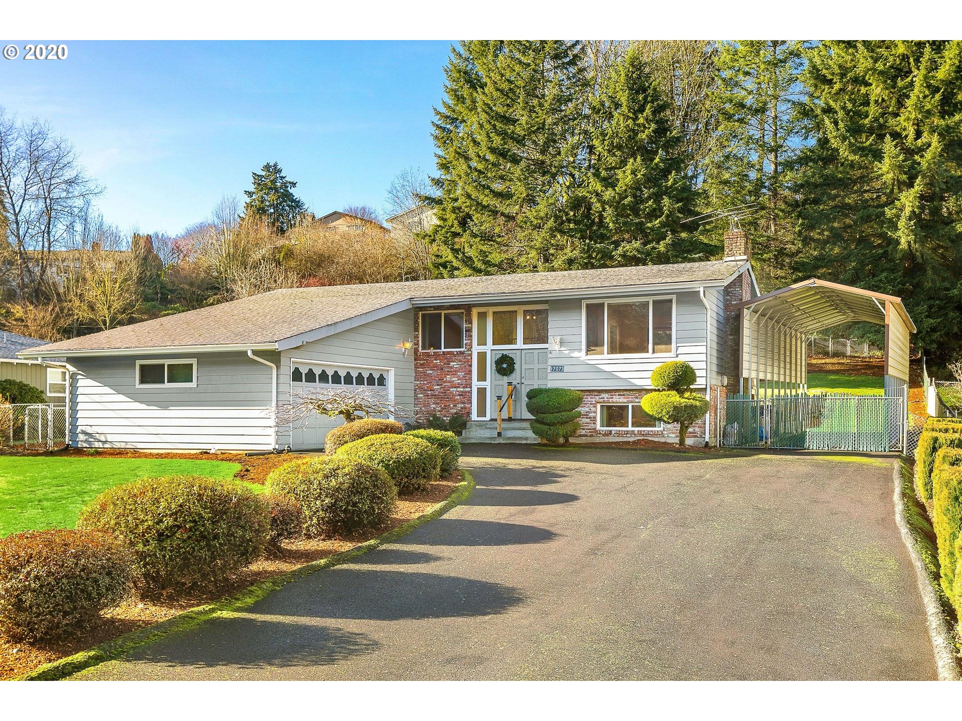 17073 Webster Road Gladstone, OR 97267 - Photo 1 of 30 Gallery Image 1
