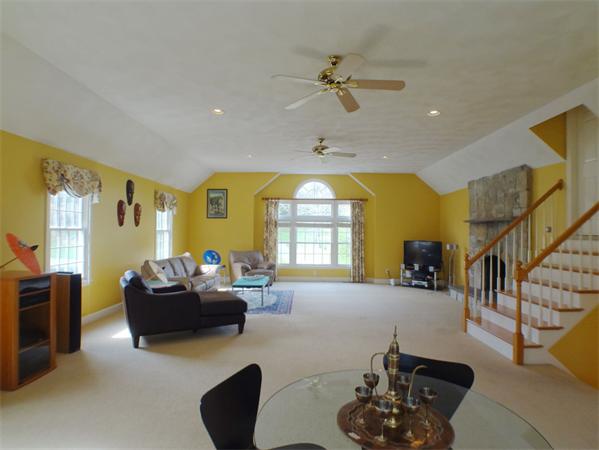 91 Lancaster Road North Andover, MA 01845 - Photo 14 of 30 Gallery Image 14