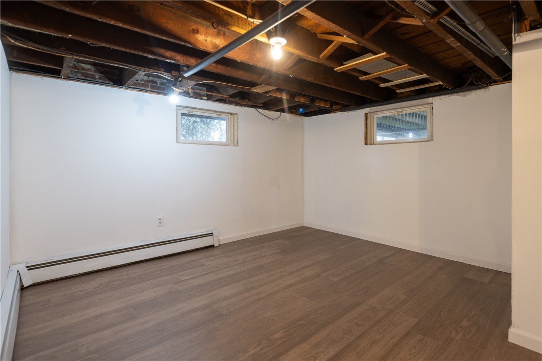 41 Berwick Lane Cranston, RI 02905 - Photo 27 of 35