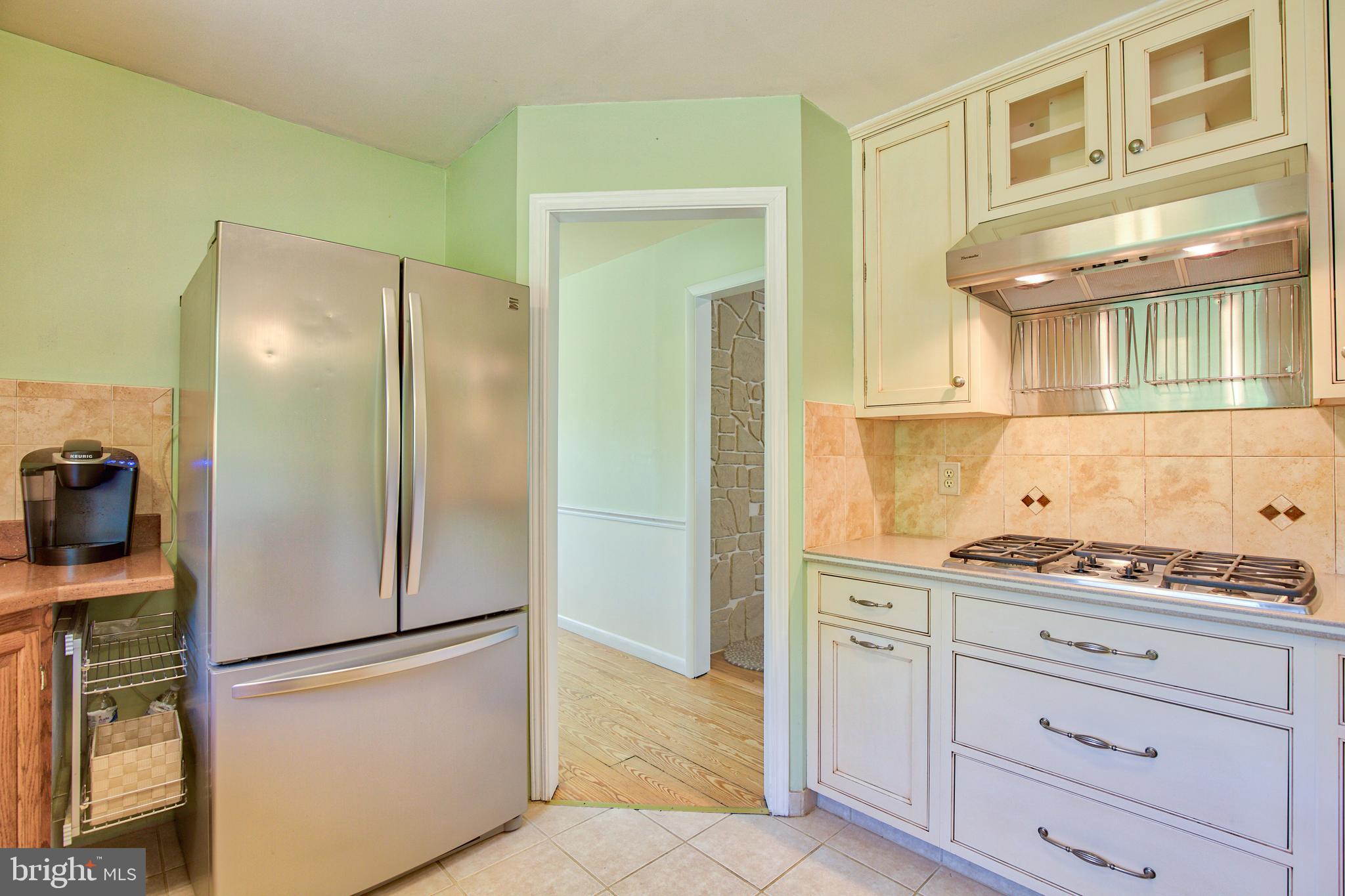 376 Devils Backbone Stephenson, VA 22656 - Photo 12 of 42 KITCHEN