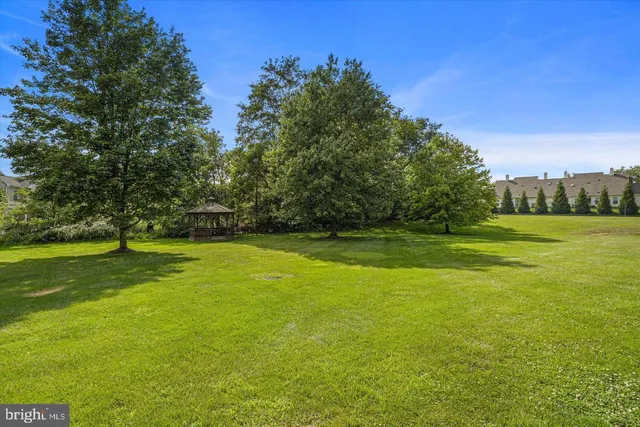 $150,000 | 1001 Nanroc Drive, Unit 13, Mechanicsburg, PA 17055