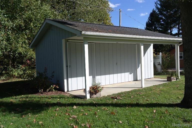 6090 Stofer Road Chelsea, MI 48118 - Photo 41 of 47 Stofer_041.jpg