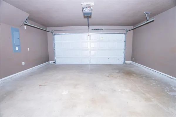 $2,300 | 3116 Montserrat Creek Drive, Little Elm, TX 75068