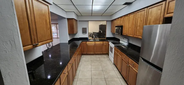 $2,200 | 1230 South Military Trail, Unit 2023, Deerfield Beach, FL 33442