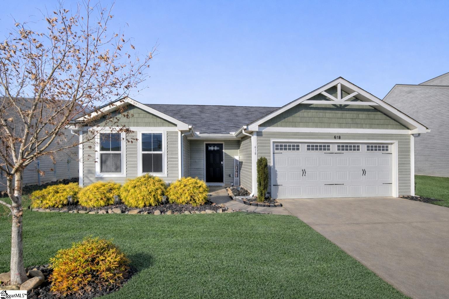 618 Maplestead Farms Court Greenville, SC 29617 - Photo 1 of 42 Gallery Image 1