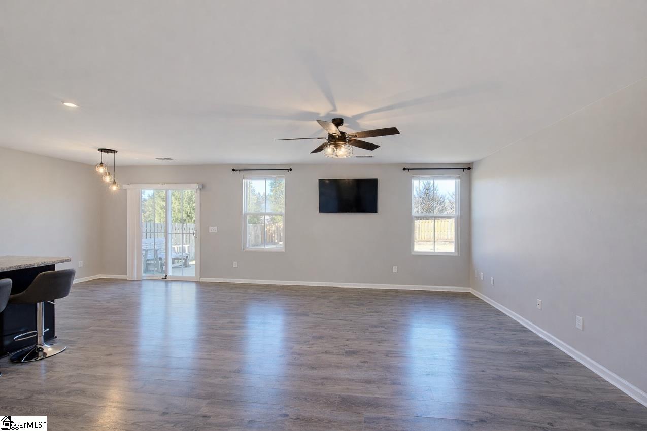 618 Maplestead Farms Court Greenville, SC 29617 - Photo 3 of 42 Gallery Image 3
