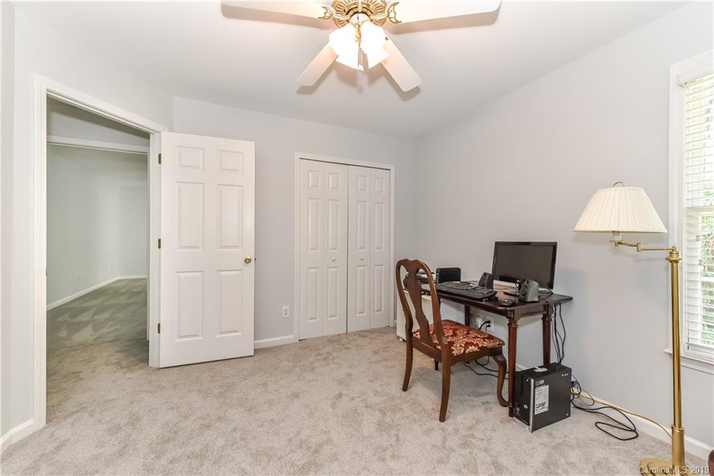 3528 Arklow Road Charlotte, NC 28269 - Photo 32 of 45 Gallery Image 32