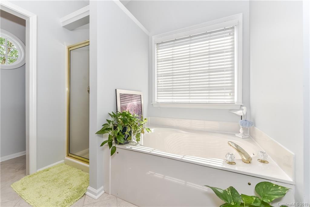 3528 Arklow Road Charlotte, NC 28269 - Photo 38 of 45 Gallery Image 38