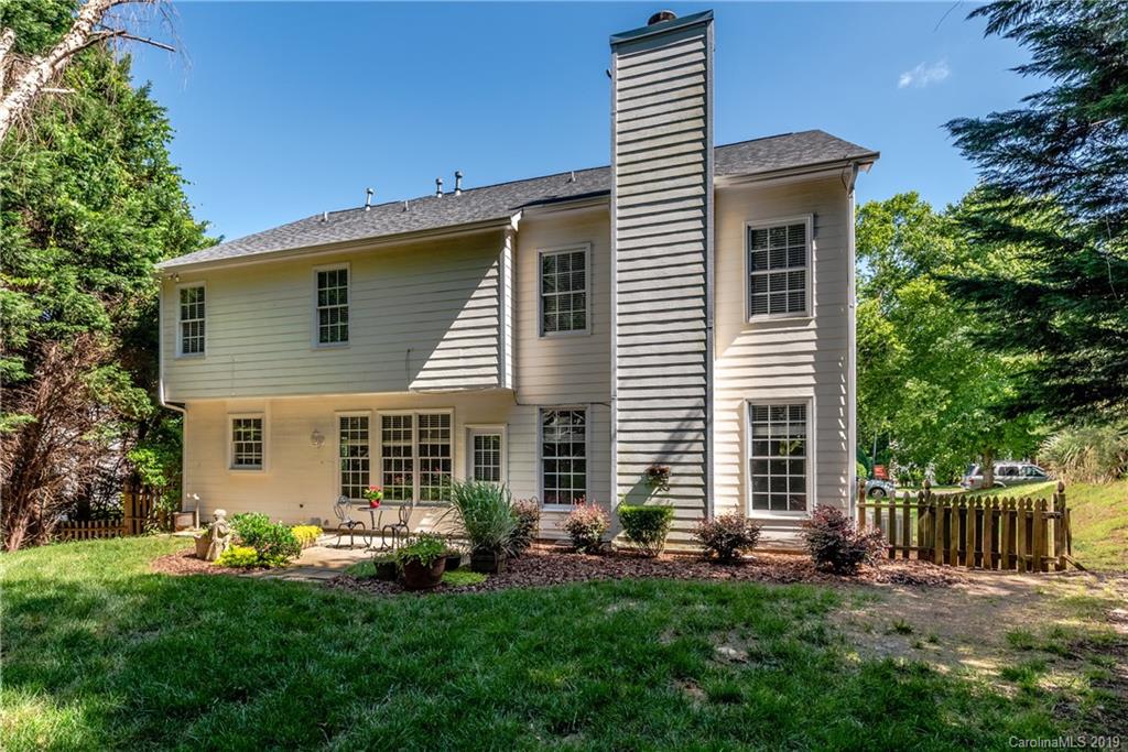 3528 Arklow Road Charlotte, NC 28269 - Photo 44 of 45 Gallery Image 44