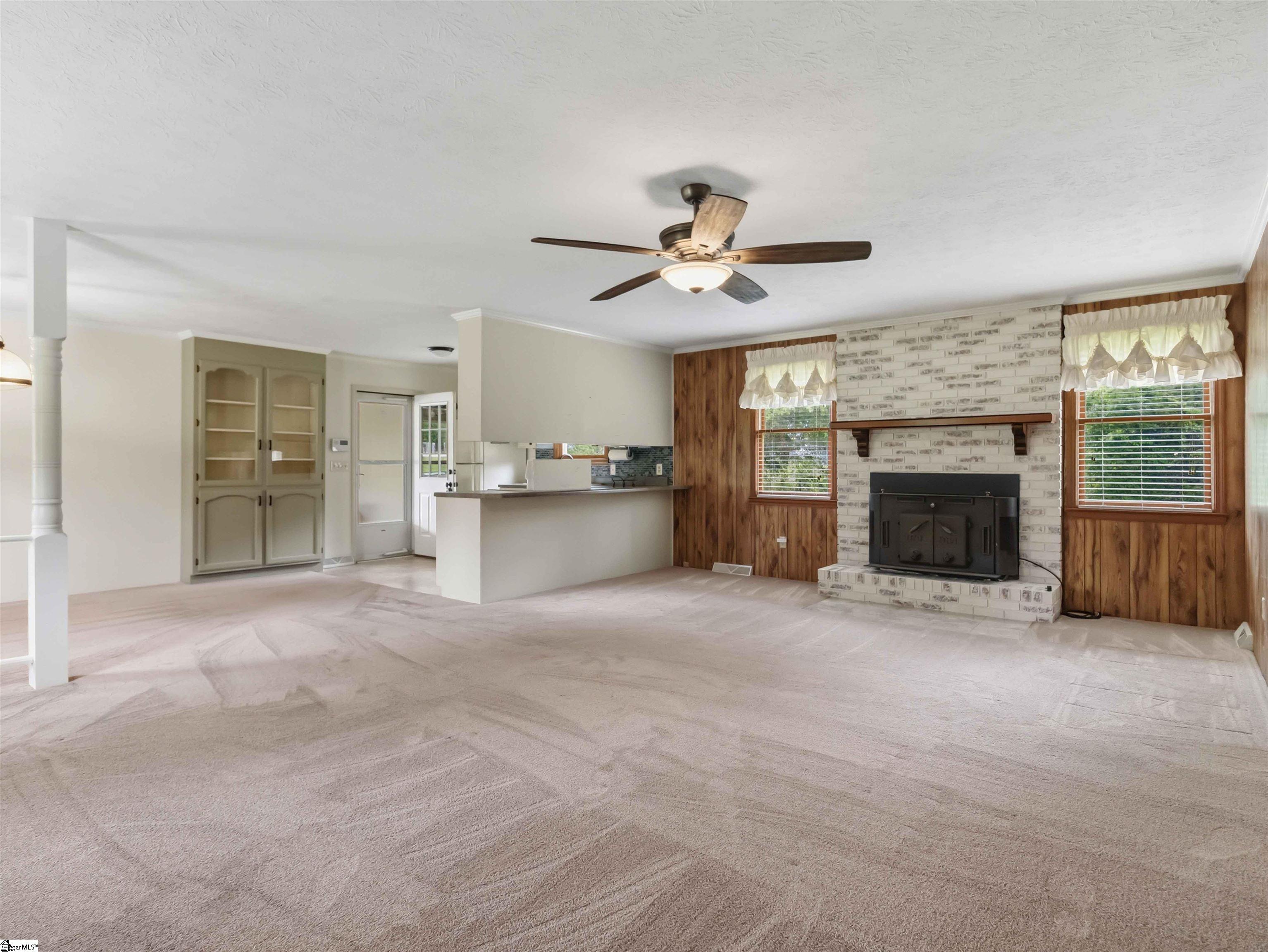 309 Garrison Road Simpsonville, SC 29681 - Photo 6 of 24