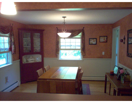 81 Albemarle Road Longmeadow, MA 01106 - Photo 6 of 16 a living room with furniture and window