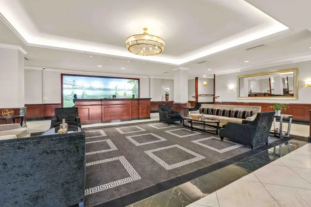 $855,000 | 45 Sutton Place South, Unit 2G | Sutton Place