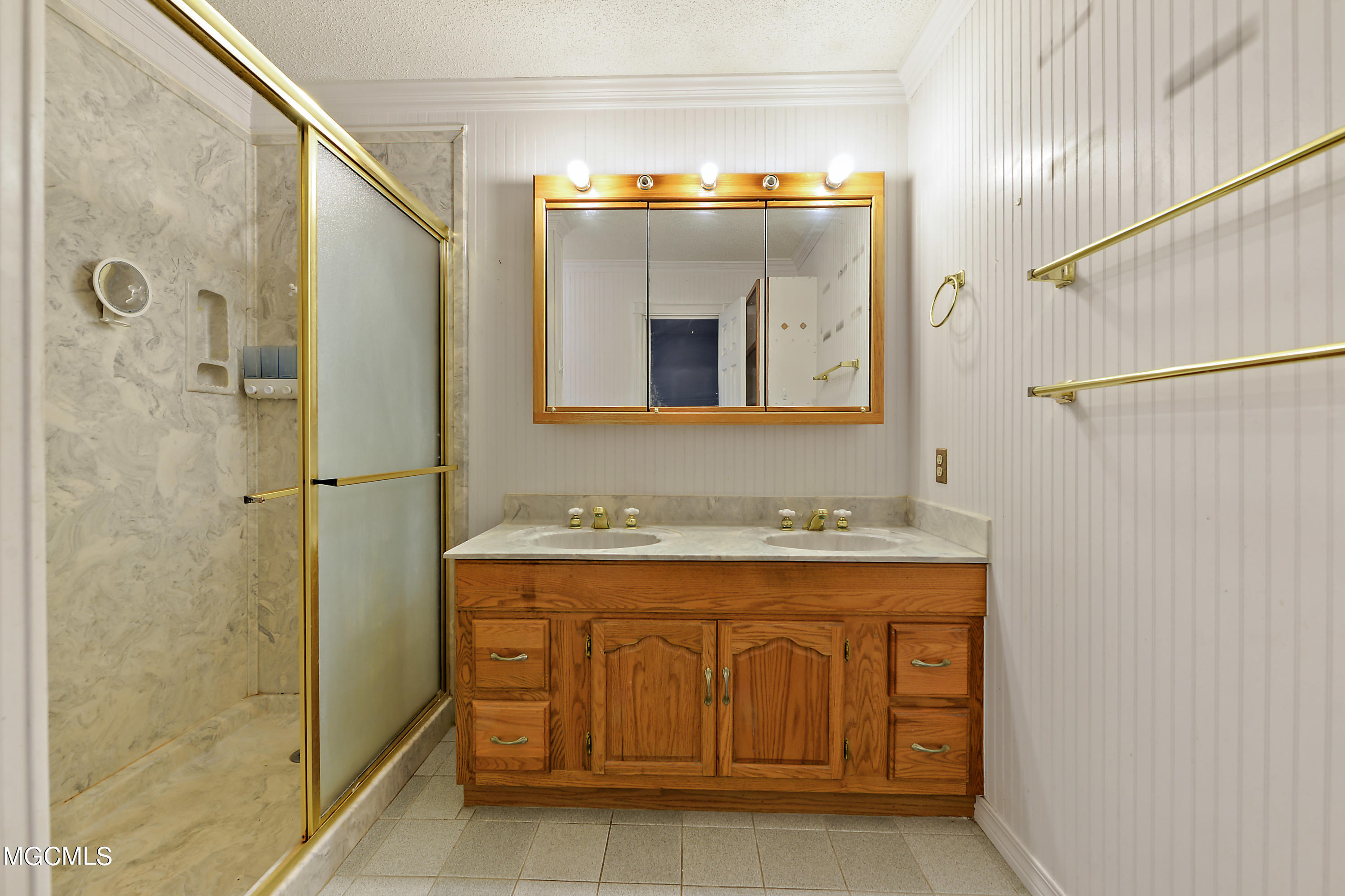 9224 Pointe Aux Chenes Road Ocean Springs, MS 39564 - Photo 13 of 28 013