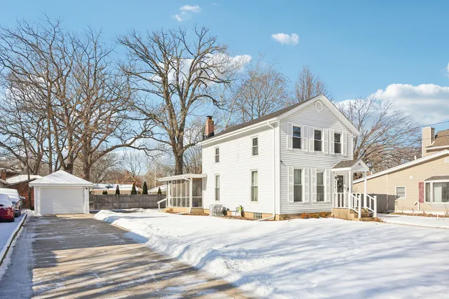 $279,900 | 458 West Avenue, Morris, IL 60450