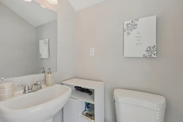 $279,900 | 458 West Avenue, Morris, IL 60450