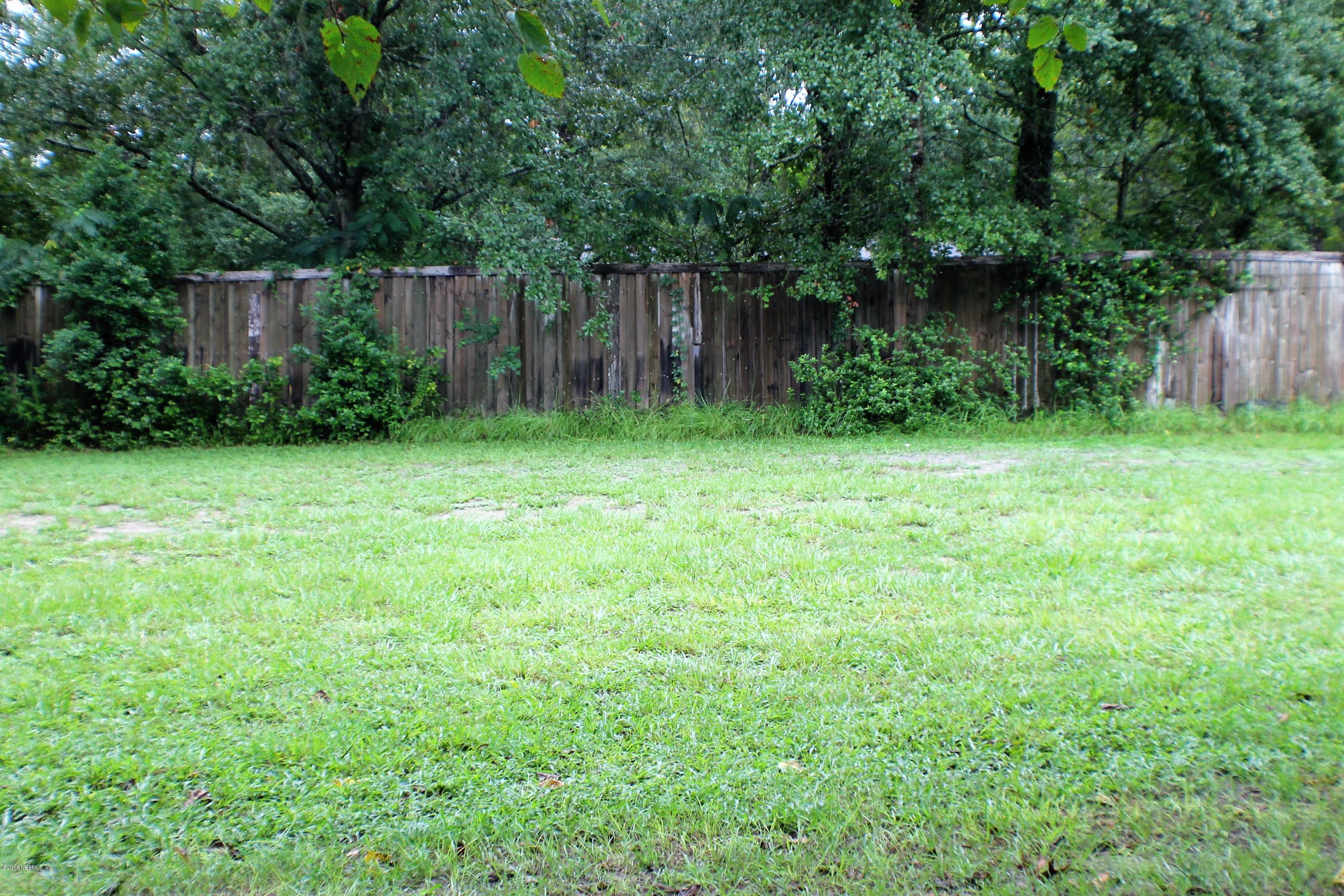 2207 Mallard Road Middleburg, FL 32068 - Photo 18 of 33 yard
