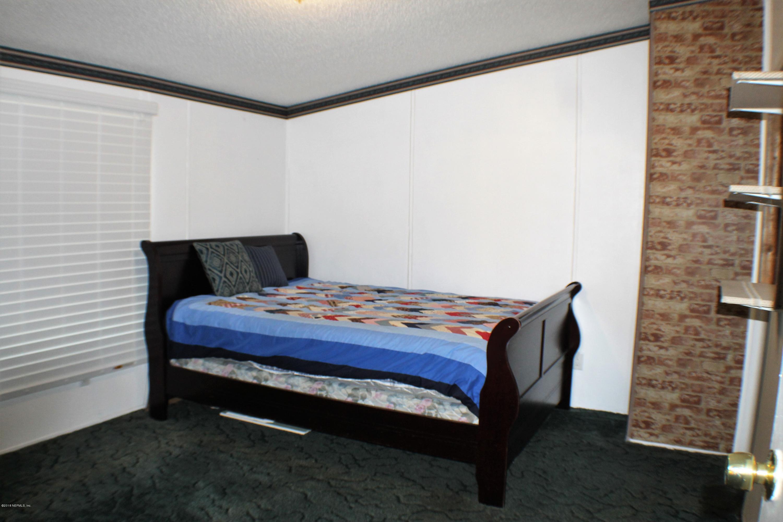 2207 Mallard Road Middleburg, FL 32068 - Photo 8 of 33 Master Bedroom