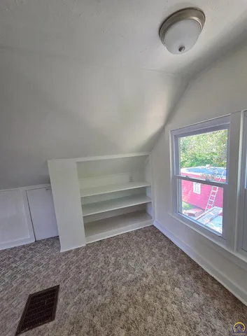 $169,900 | 829 Southwest Oakley Avenue, Topeka, KS 66606