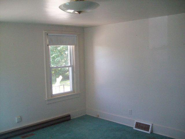 708 East Hurd Road Monroe, MI 48162 - Photo 5 of 16 20093659-4.JPG
