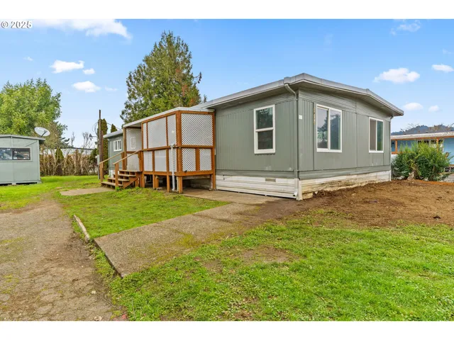 $225,000 | 34173 El Roble Avenue, Eugene, OR 97405