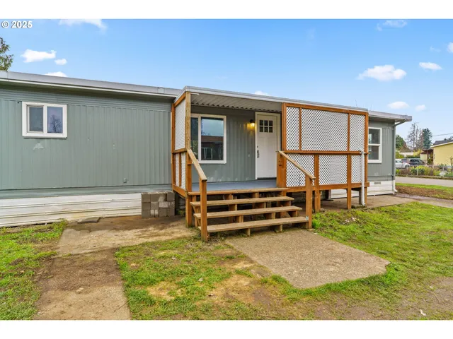 $225,000 | 34173 El Roble Avenue, Eugene, OR 97405