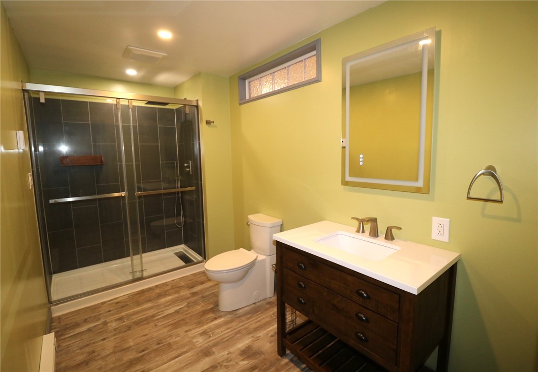 125 Inman Road Burrillville, RI 02830 - Photo 22 of 50 Main level 9' 5" x 6' 1"