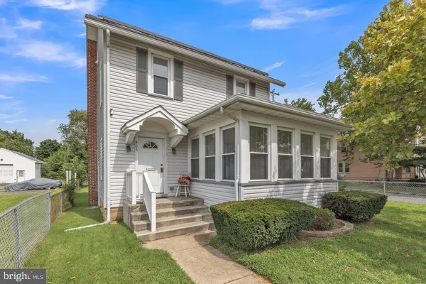 $300,000 | 403 West Broad Street, Paulsboro, NJ 08066