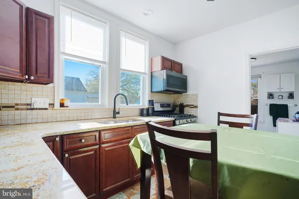 $300,000 | 403 West Broad Street, Paulsboro, NJ 08066