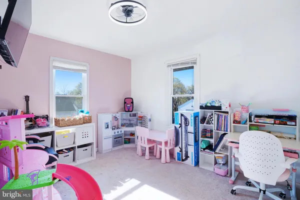 $300,000 | 403 West Broad Street, Paulsboro, NJ 08066